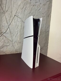 Playstation 5 slim 1Tb (s mechanikou) - 7