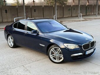 BMW Rad 7 750i xDrive /// M Paket F01 - 7