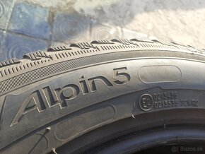 215/55 r17 Michelin - 7