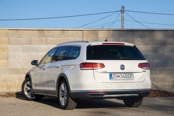 Volkswagen Passat Alltrack 2.0 TDI SCR BMT 4MOTION DSG Busin - 7