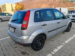 Ford Fiesta 1.3 benzín - 7