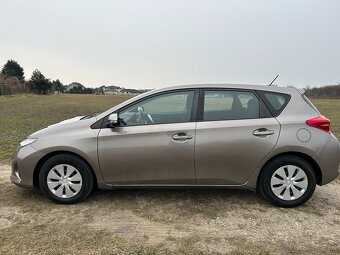 Predám Toyota Auris 1,33 VVT-i, benzín, 3/2013 - 7