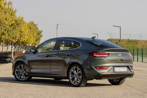 Hyundai i30 Fastback 1.5 T-GDi mHEV iMT Style - 7