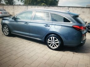 Hyundai i30 1.6 crdi.. 85kw, rok 2020 - 7