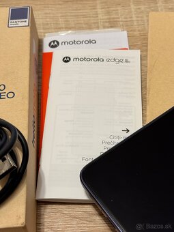 Motorola edge 50 neo 8/256Gb - Modrý - 7