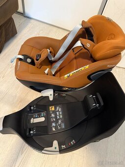 Maxi Cosi Pearl 360 cognac + základňa FamilyFix 360 - 7