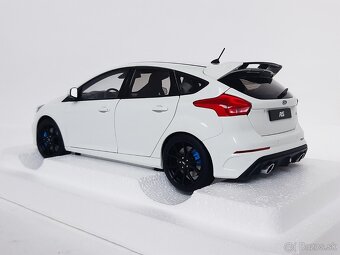 1:18 - Ford Focus RS Mk.3 (2016) - AUTOart - 1:18 - 7