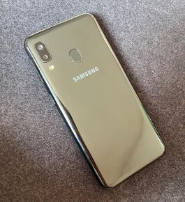 Samsung Galaxy A20e - 7