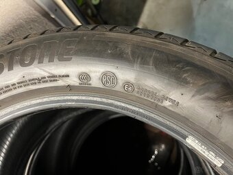 275/45 R20 a 305/40 R20 RFT Runflat Bridgestone BMW X5 - 7