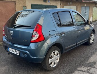 Dacia Sandero 1.4 - 7