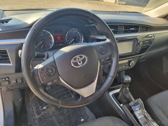 Predám Toyota Corolla 1.6 - 7