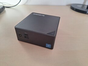 Mini počítač Gigabyte Brix Intel J5005 - 7