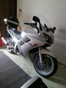 YAMAHA FJR 1300 - 7