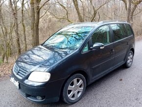 Volkswagen Touran 1.9 tdi DSG - 7