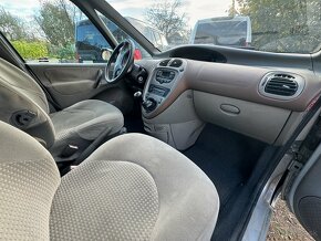 Citroen xsara picasso - 7