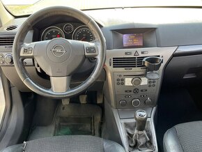 Opel Astra H 1.7 CDTi 2004 - klepe motor - 7