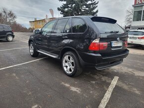 Predám BMW x5 e53 - 7