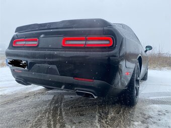 Dodge Challenger 5.7 Hemi Super Track Pack - 7