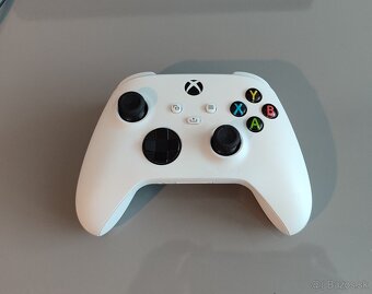 Predám XboxoneS+Xbox Elite series 2 controller+prislušenstvo - 7