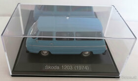 Škoda 1203 svetlo modrá (1974) 1:43 DeAgostini - 7