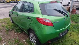 Predám na diely Mazda 2 benzín 1.35 i 2011 - 7