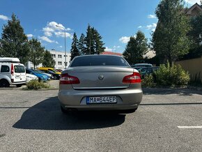 Škoda Superb 2.0 TDI - 7