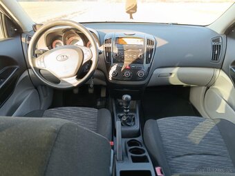 Kia CEED Combi, 1.4 benzín, 150tis. km, dobrý stav - 7