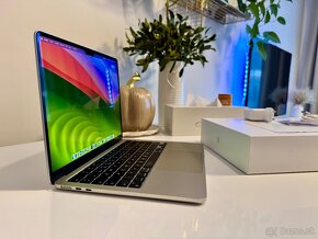 Apple Macbook Air s M2 Starlight - 100% STAV - AKO NOVÝ - 7