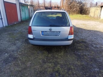 Volkswagen Golf Variant 1. 6 benzín,R.v.2001 - 7