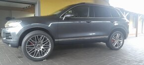 Volkswagen Touareg - 7