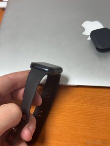 Apple Watch 9 41mm LTE GPS Cellular - nové, rok záruka - 7