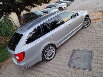 Škoda Superb Combi II 2.0 TDi 140k DSG 4x4 Family (diesel) - 7