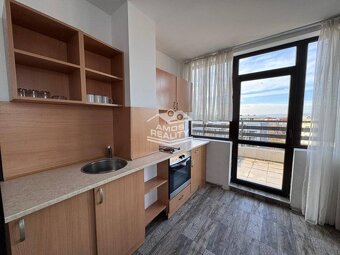 Predaj, apartmán s možnosťou prestavby na mezonet Nesebar, B - 7