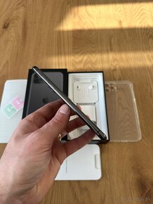 iPhone 11 Pro Max 64 gb Space grey + prislušenstvo - 7