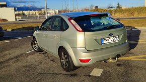 Ford Focus 1.6 16V - 7