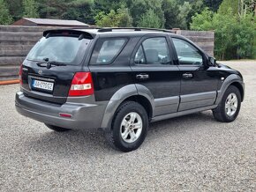 KIA SORENTO 2,5CRDi 103kW 4x4 - 7