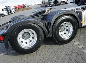 8736 - Volvo FH500 - 6x4 - Tahač + Hydraulika – EURO 6  - 7