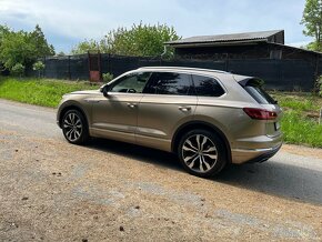 Volkswagen Touareg 3.0 V6 TDI 286k Elegance 4Motion - 7