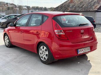 Hyundai i30 1.6 CRDi VGT 115k Style - 7