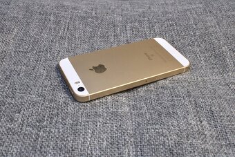 iPhone SE 128GB (2016) plne funkčný - 7