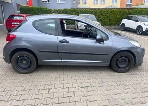 Peugeot 207 1.4i 70KW,COMFORT, 54.000km,CZ benzín manuál - 7