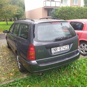 Predám zachovalý FORD FOCUS COMBI, 1.6 benzín, r. 2003 - 7