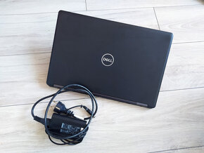 notebook Dell 5590 - Core i5-8gen, 32GB, 500GB SSD, W11 - 7