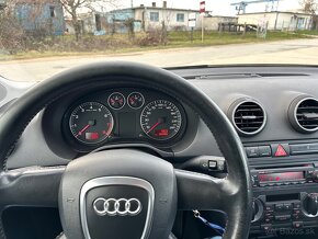 Audi A3 8P 2005 1.6 benzín - 7