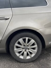 Predam Volkswagen Passat B7 2.0 TDI 103KW (140PS) - 7