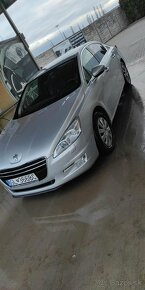 Peugeot 508 sedan 2.0 HDI 2013 - 7