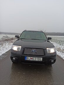 Subaru Forester SG 2.0 116 kW - 7