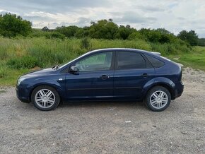 Ford Focus  1.4 59kw - 7