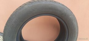 Predám zimné pneu 205/60R16 - 7