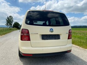 Rozpredám Vw touran 2010 facelift 1.9tdi 77kW BLS 7st dsg - 7